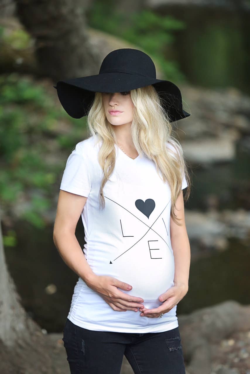 LOVE ARROWS Maternity Shirt